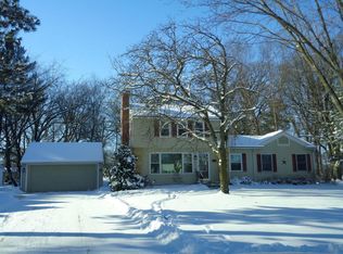 102 20th St SW, Austin, MN 55912