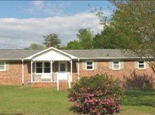 226 Blalock Rd, Boiling Springs, SC 29316