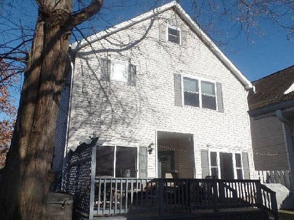 2nd image of 9904 Foster Ave