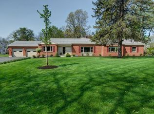 1515 Bon Air Cir, Sidney, OH 45365