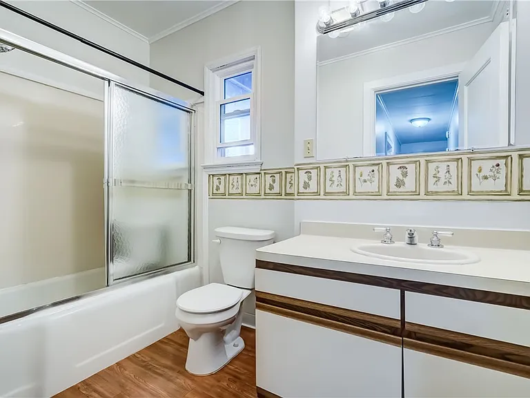 190 Dartmouth St #1 — Photo 12