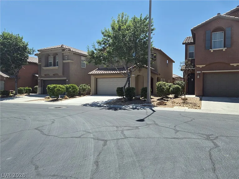 9329 Tonkawa Ave — Photo 3