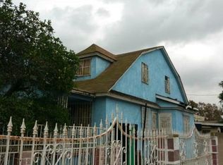 320 W 49th St, Los Angeles, CA 90037