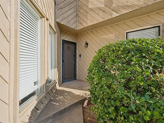 5th image of 1713 Windhill Ave