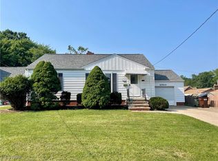 10500 Snow Rd, Parma, OH 44130