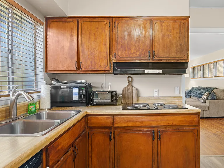Blue Ridge Dr — Photo 17