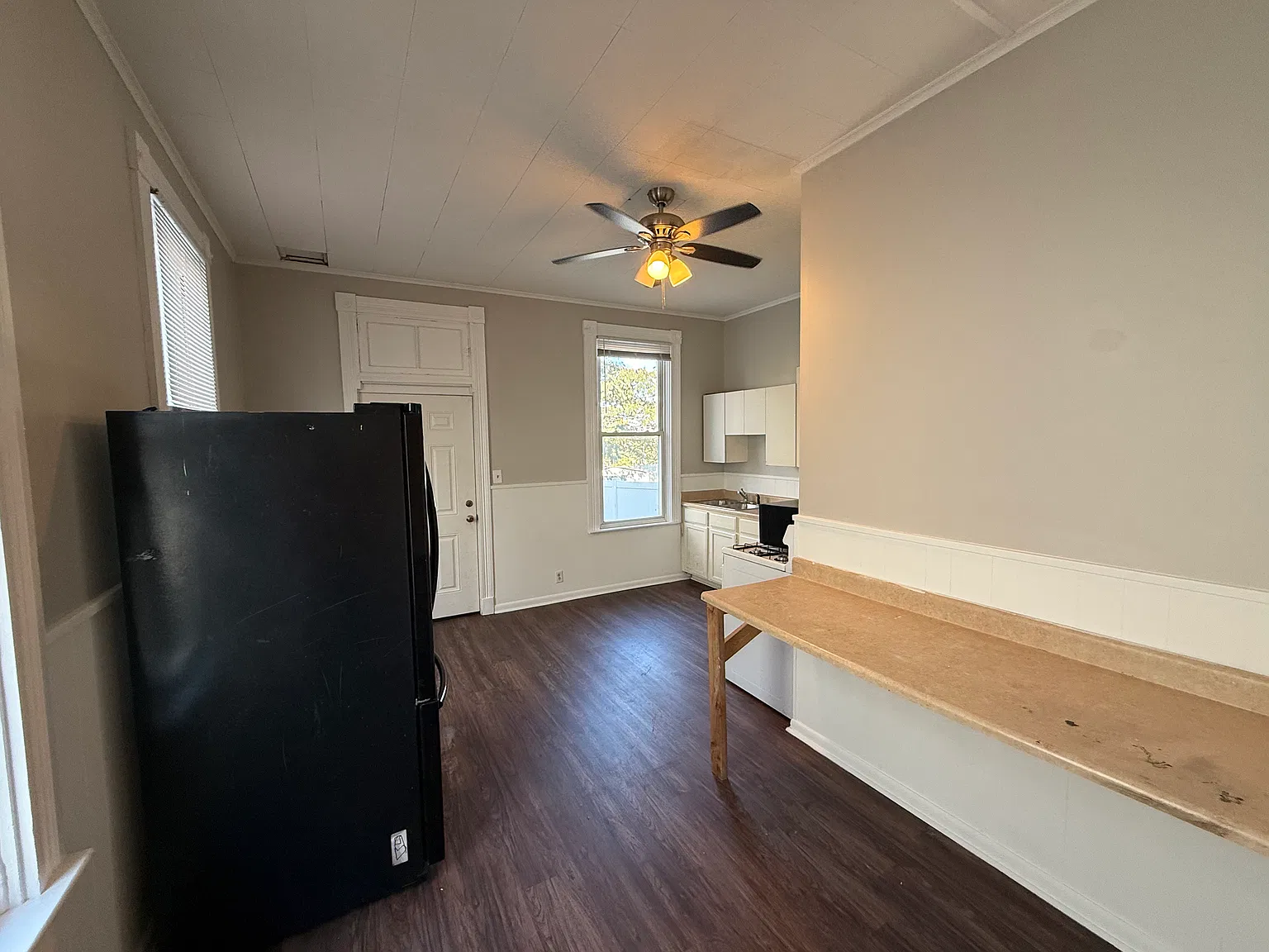 3 bed, 1800 sqft, $1,740 — Photo 3