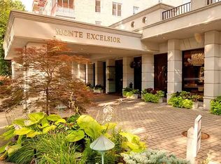 245-30 Grand Central Pkwy UNIT 3H1, Bellerose, NY 11426