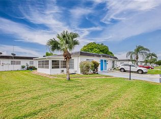 41 Hamlin Ct, Lehigh Acres, FL 33936