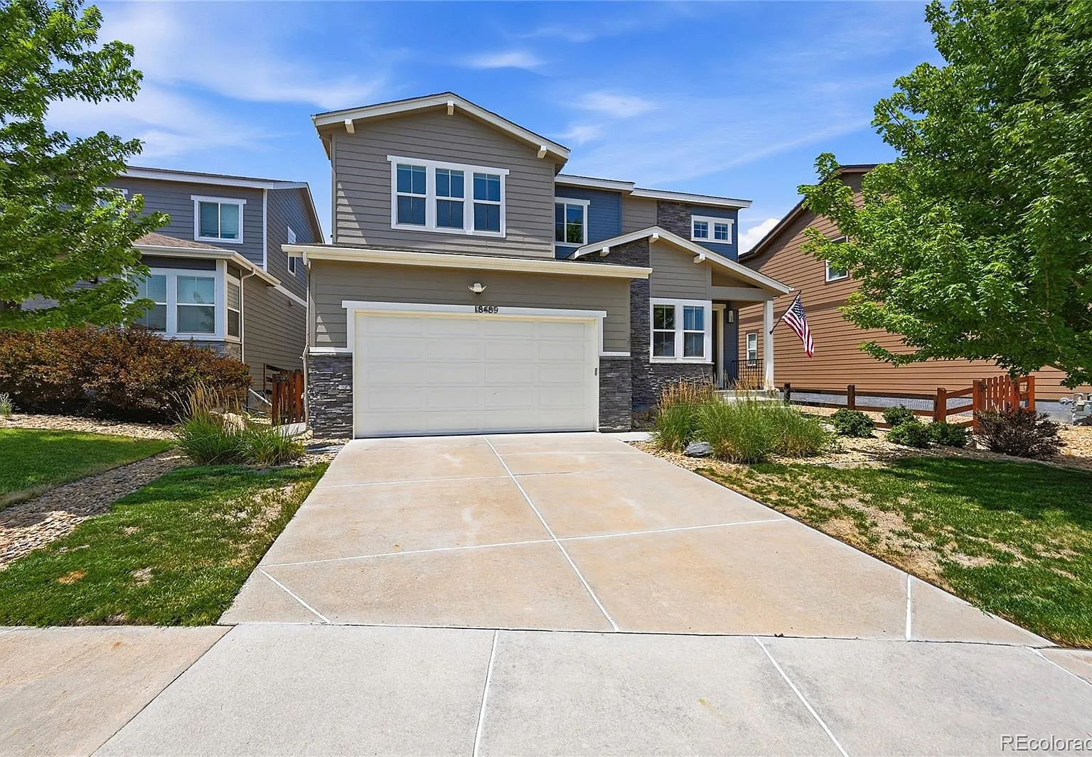 5 bed, 4.5 bath, 3665 sqft, $4,150 — Photo 1