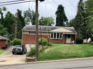 494 Balconade Dr, Pittsburgh, PA 15236