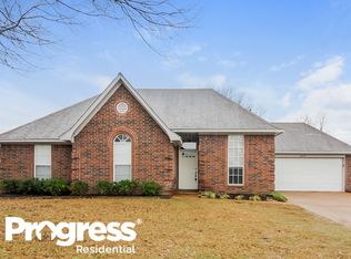 6697 Autumn Wood Cv, Memphis, TN 38141