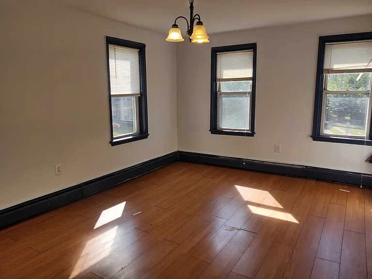 211 Lancaster Ave #211 — Photo 29