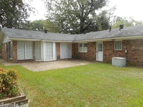 2nd image of 2205 W 40th Ave