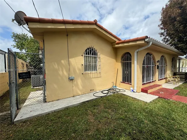 710 NW 19th Ct, Miami, FL 33125