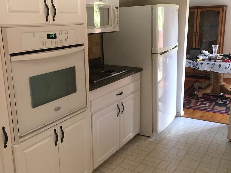415 W Campus View Dr — Photo 7