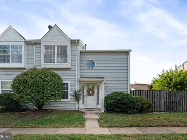 14005 Grumble Jones Ct, Centreville, VA 20121