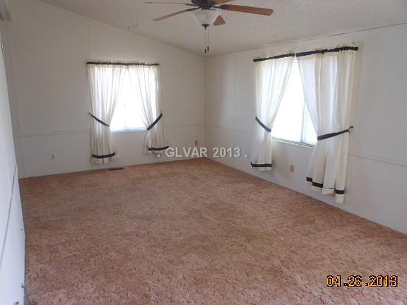5th image of 801 E Clementine St