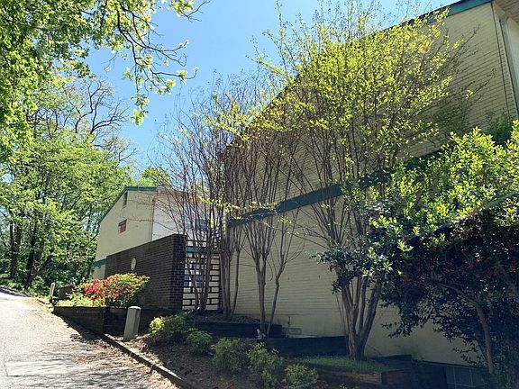 2nd image of 519 Bluff Ave SW APT 27