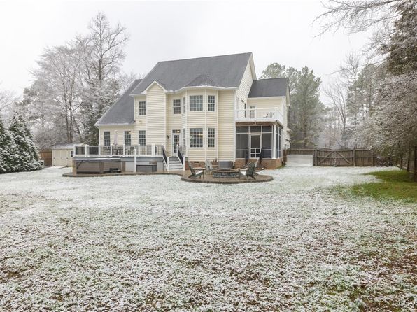 12664 Fawn Ln, Henrico, VA 23233