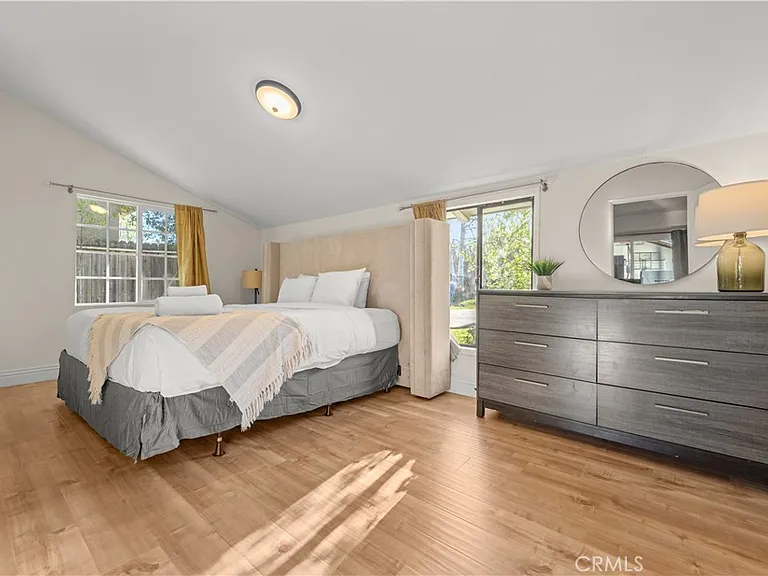 5932 Lubao Ave — Photo 23
