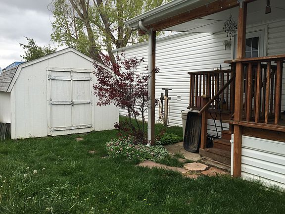 3rd image of 723 Merlin Dr