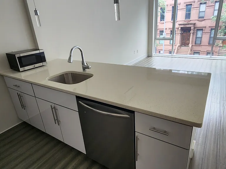10 E 128th St #3 — Photo 7