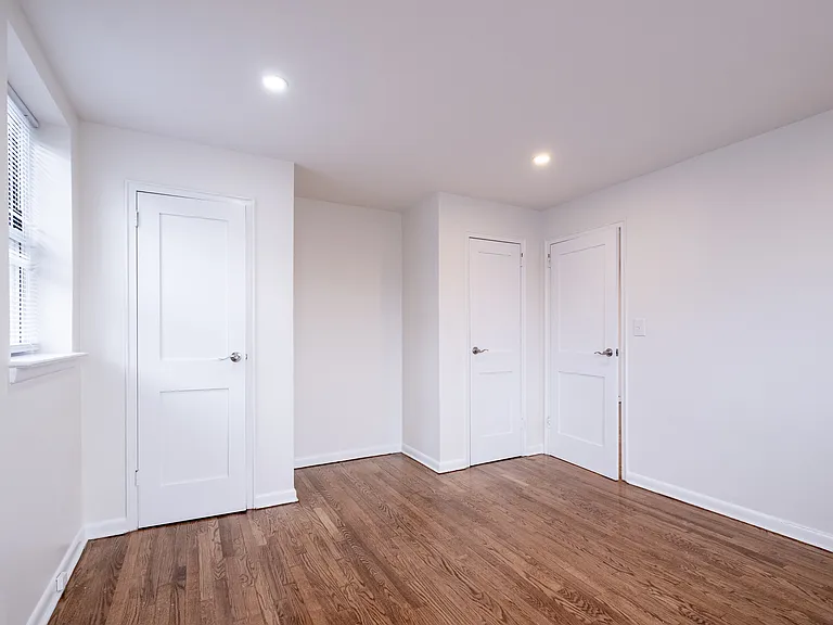 59-61 Brighton Ave #20 — Photo 6