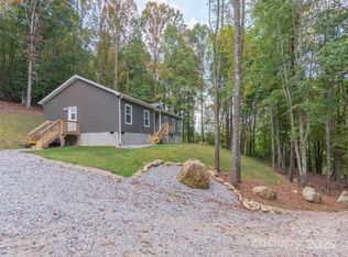 62 Sallys Branch Rd, Clyde, NC 28721