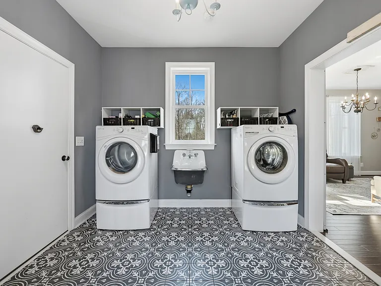 115 Reliance Woods Dr — Photo 12