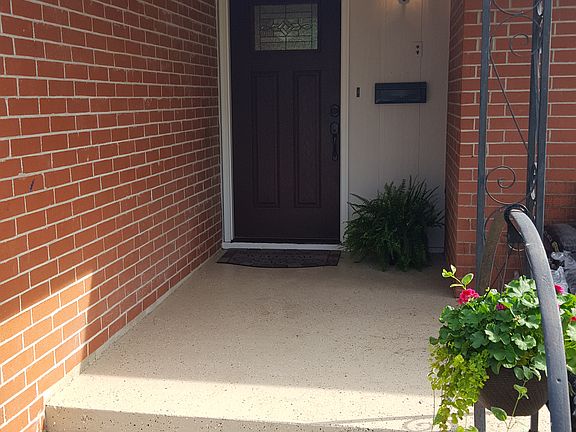 Front Porch and Entry
