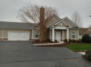 232 Pumpkin Pl, North Chesterfield, VA 23236