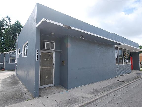 2nd image of 4769 NW 17th Ave