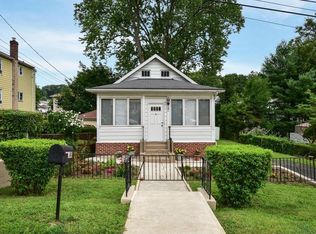 104 N Evarts Ave, Elmsford, NY 10523