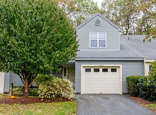 405 Ridgefield Cir #C, Clinton, MA 01510