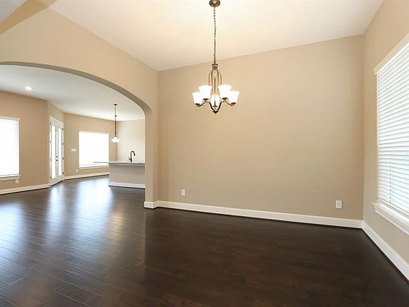 3rd image of 9027 Harley Claire St