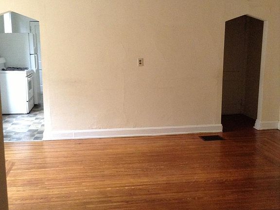 5th image of 3465 Brookline Ave