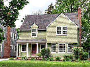 3270 Lansmere Rd, Shaker Heights, OH 44122