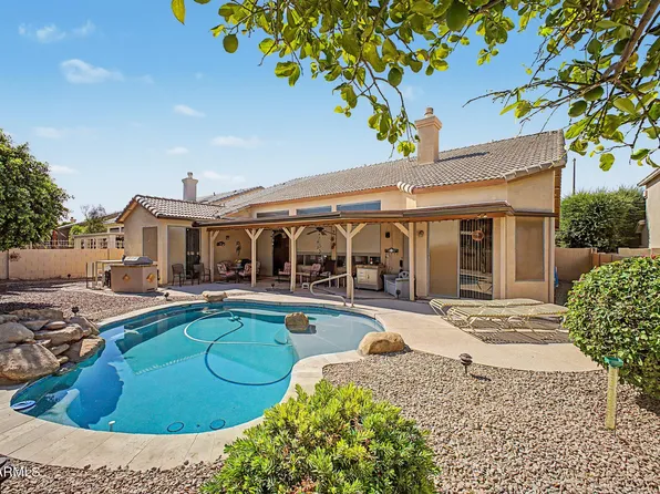 433 W DESERT Avenue, Gilbert, AZ 85233