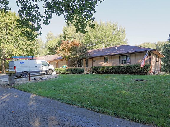 124 Heather Hills Dr-102