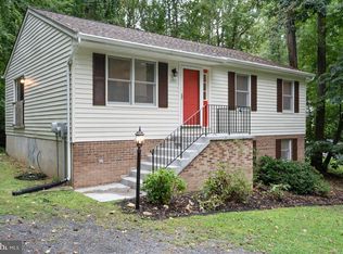 6395 Long Beach Dr, Saint Leonard, MD
