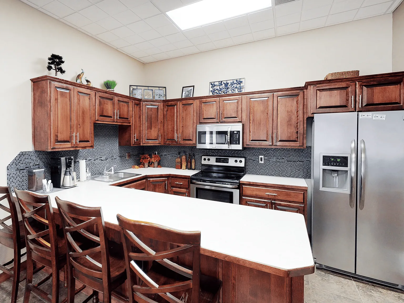 Cottonwood Apartments — Photo 1