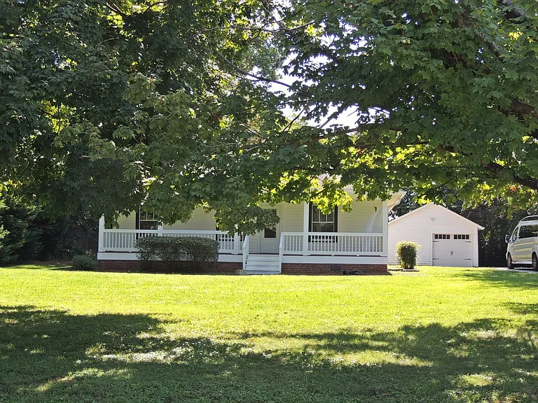 1712 Old Niles Ferry Rd — Photo 2