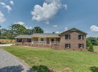 215 Lee Cudd Rd, Rutherfordton, NC 28139