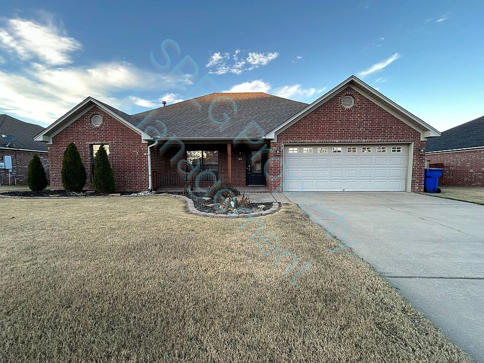 1st image of 33 Mitchell Cir