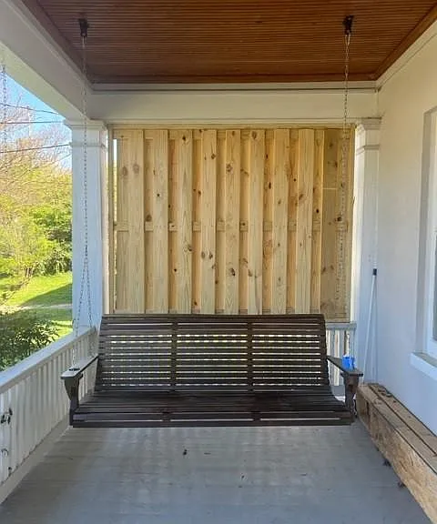 427 Riverland Rd SE #B — Photo 1