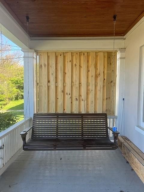 1st image of 427 Riverland Rd SE #B