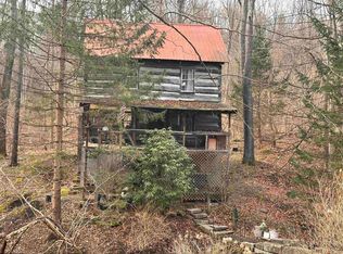 2527 Smithtown Rd, Morgantown, WV 26508