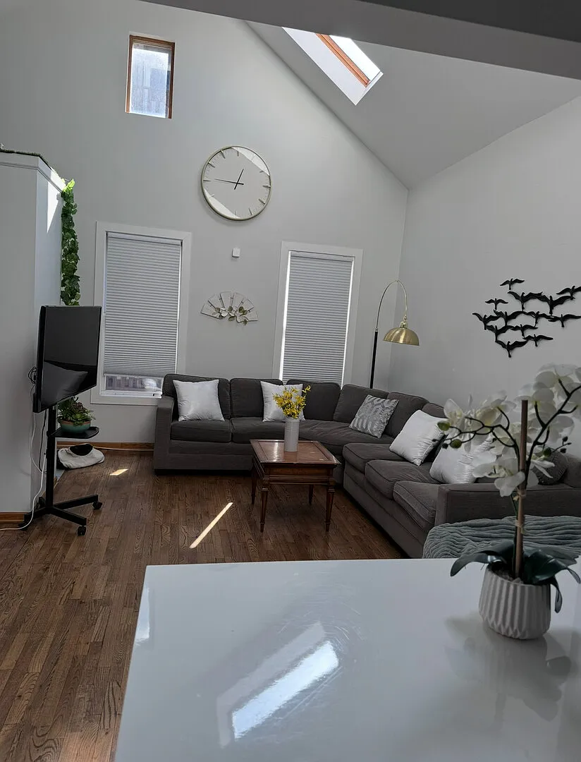 Perfect location amazing house — Photo 1
