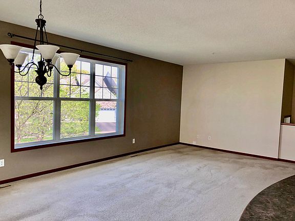 5th image of 11777 Emery Village Dr N